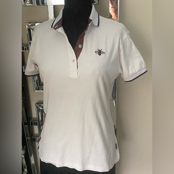 GUCCI woman’s sport top withBee & GUCCI logo Size XXL but more like Med large